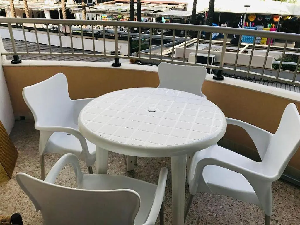 Eucalytus I Apartment Salou
